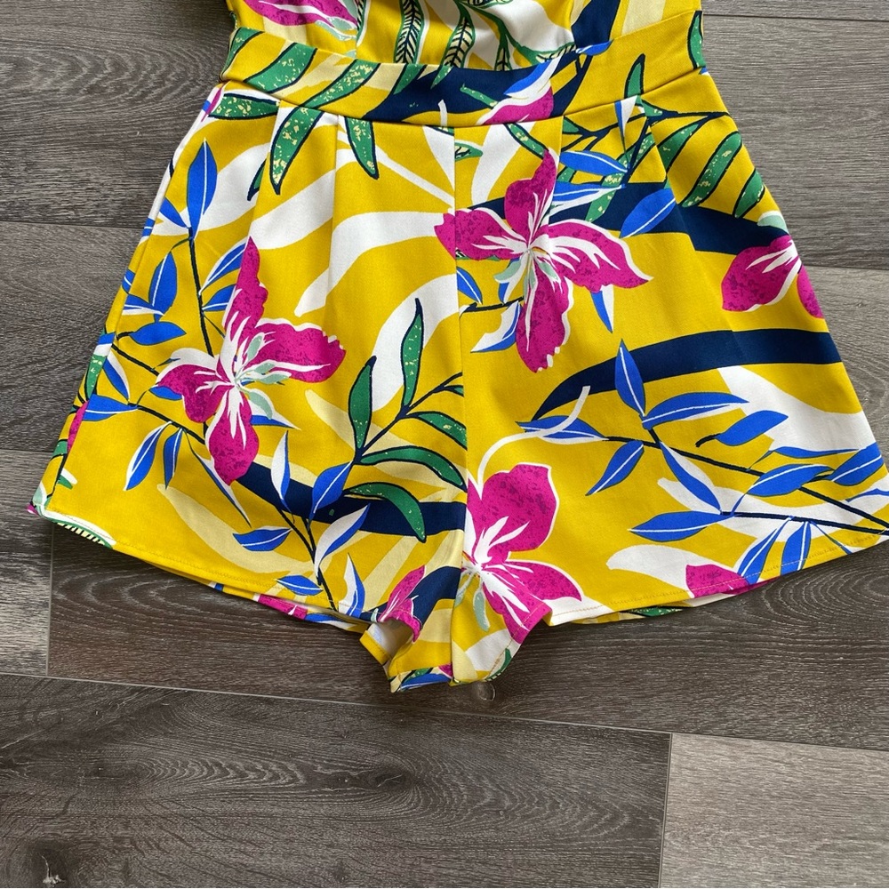 Flying‎ Tomato Yellow Floral Off the Shoulder Romper - Picture 4 of 12